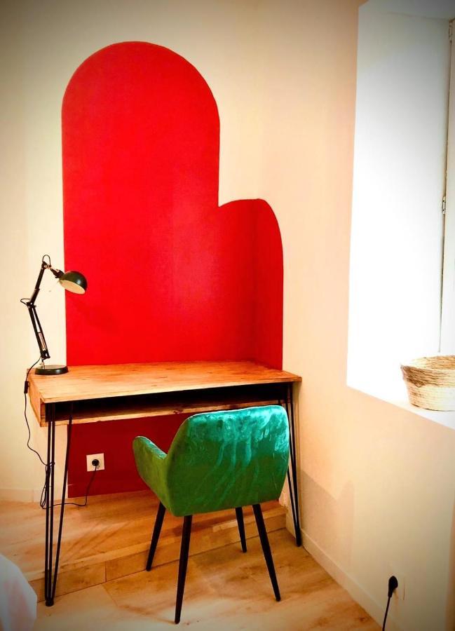 Une Maison Design Dans Le Centre Ville Foix Zewnętrze zdjęcie